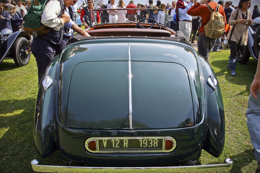  Lagonda V12 Rapide 1938 года  (фото 6 из 12)